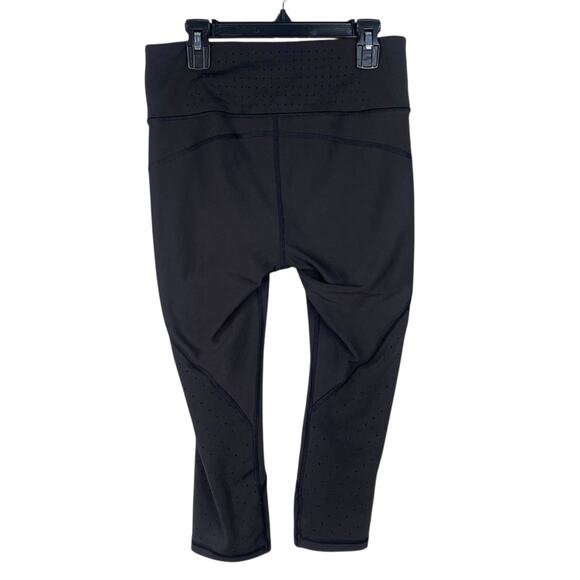 Athleta Black Stealth Sculptex Trucool Perforated Capri Leggings SZ SP - Picture 10 of 11